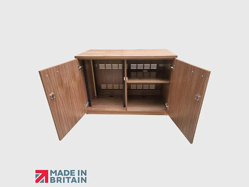 AV Credenza 04
