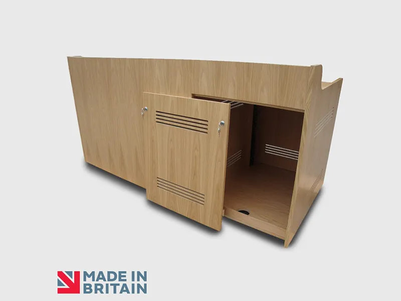 AV Desk 03