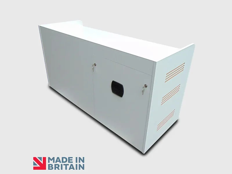 AV Desk 04