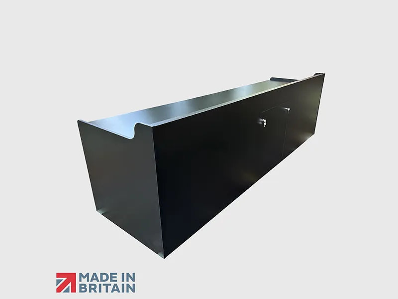 AV Desk 07