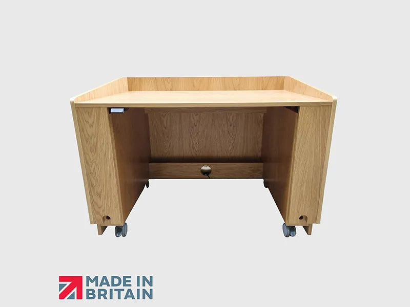 Height Adjustable Lectern 08