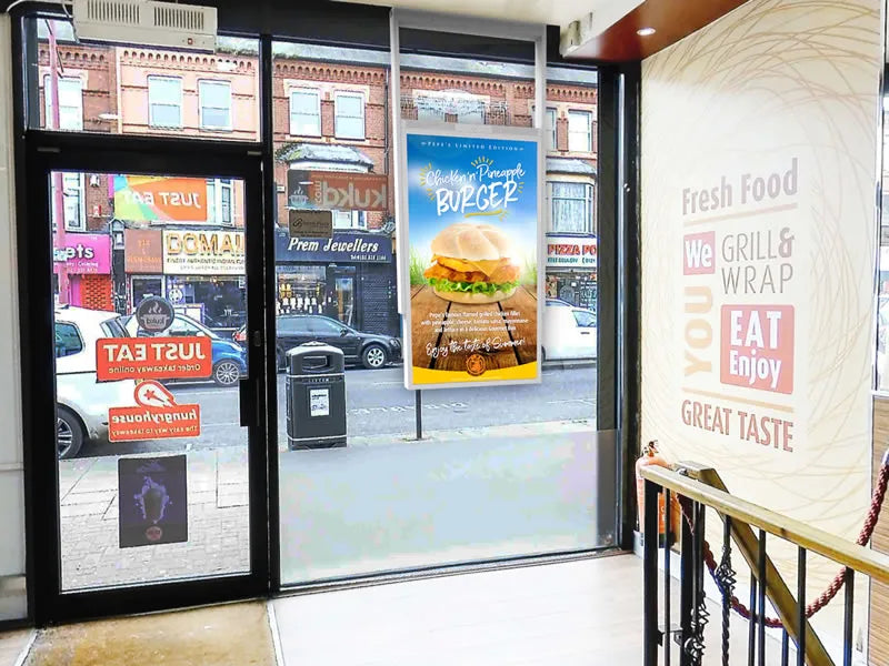 Ultra High Brightness Hanging Double-Sided Displays (49"-55")