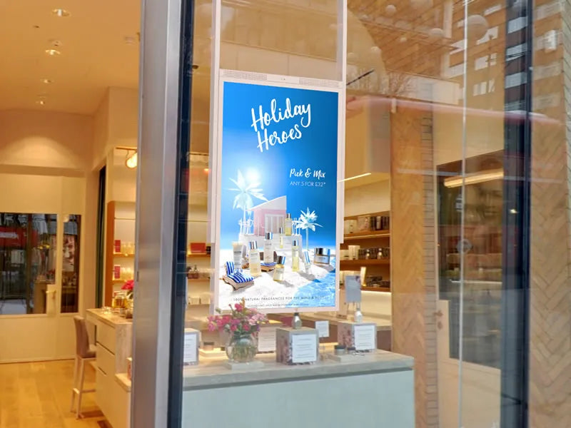 Ultra High Brightness Hanging Double-Sided Displays (49"-55")